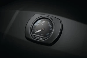 PRO285X-PHM_Detail-Temp-Gauge.jpg