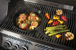 patelnia żeliwna (2).jpg