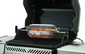 64000_rotisserie_basket_in_use_sweet_potatoe_fries.jpg
