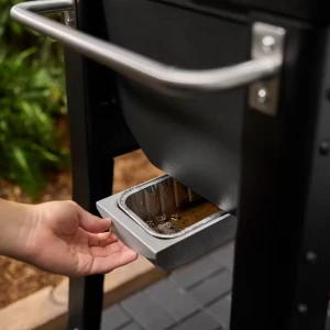 WEBER SMOQUE XL 7.jpg