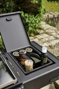 RP30SIBFTPK-PHM_Detail_StorageTray2-668x1000-a006145.png
