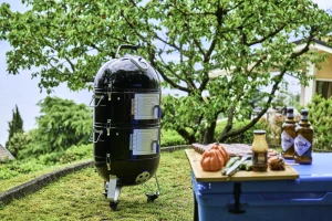 AS18K_WithFood6-1000x668-a006145.png