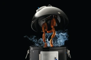 AS18-22K-Apollo_In-Use_Str_Sausage-Hooks_on-black-1000x667-a006145.png